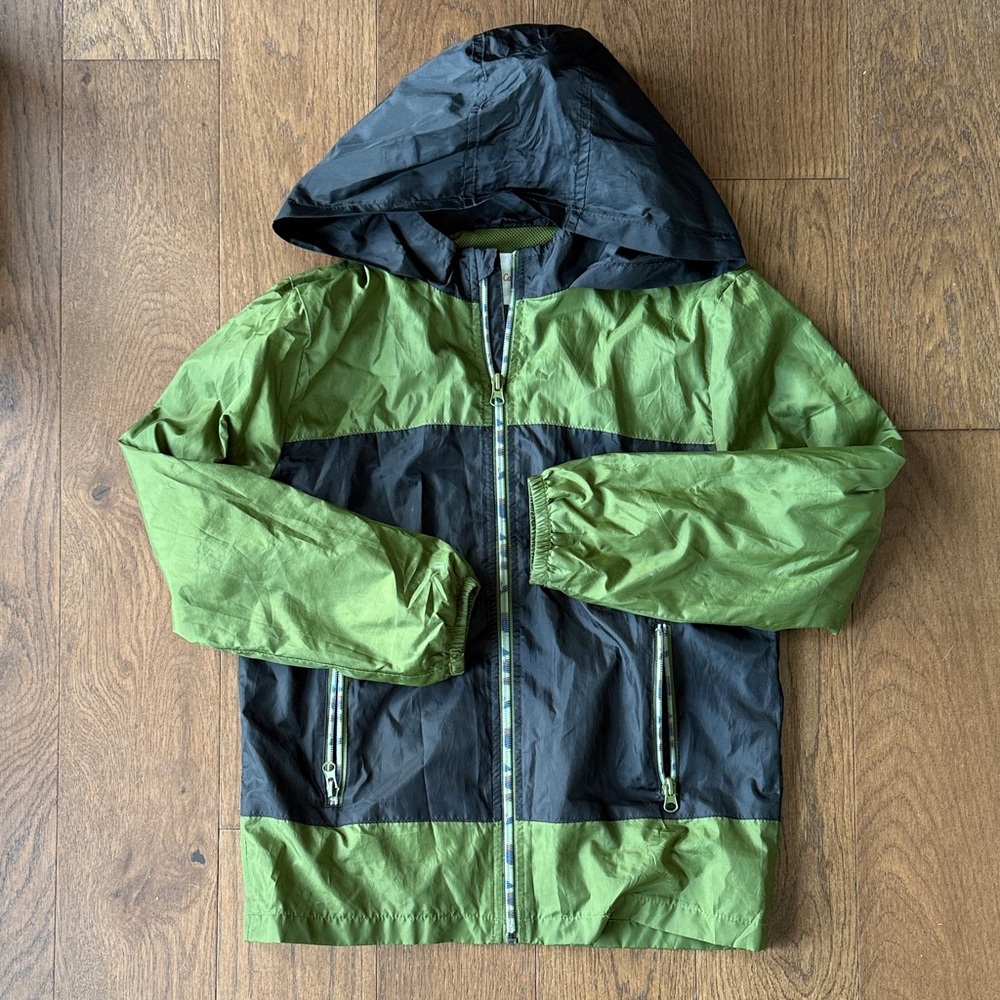 Kids Cat & Jack Green and Black Hooded rain Jacket with camo zipper